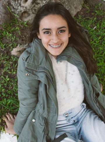 woman wearing black zip-up jacket